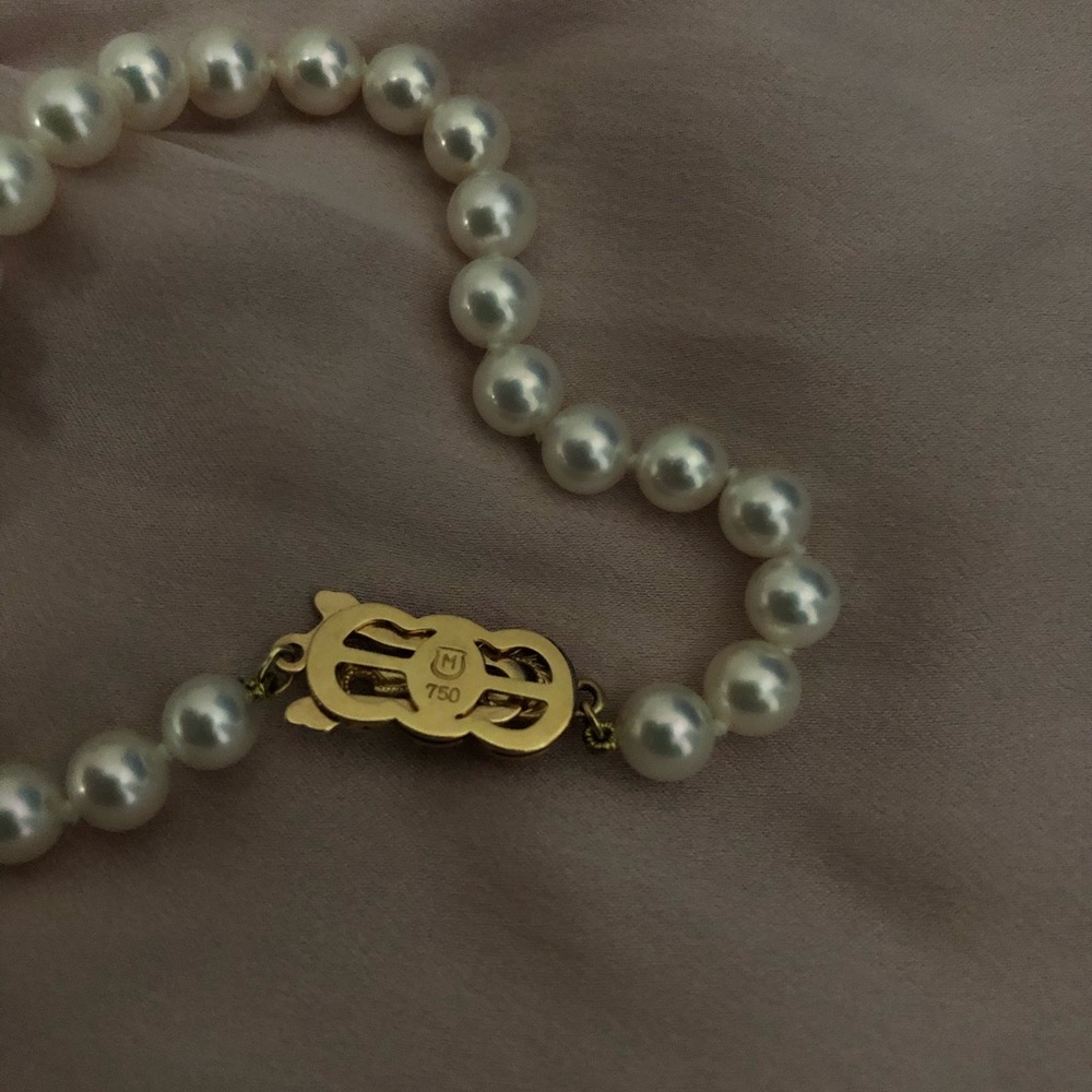Maybe mikimoto bracelet